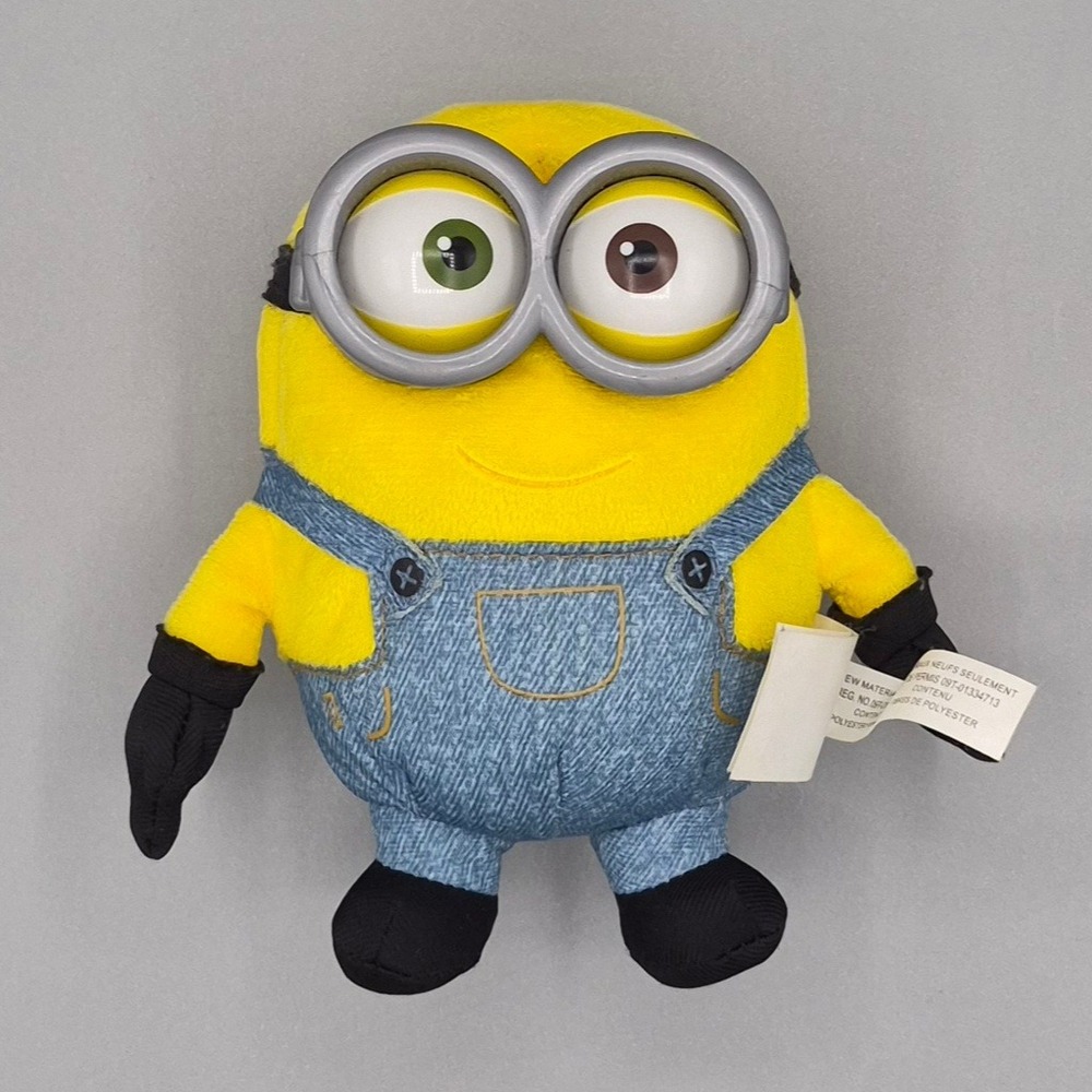 Thinkway Toys Minions Bob Plush Stuffed Animal Despicable Me Yellow Blue 8 Inch
